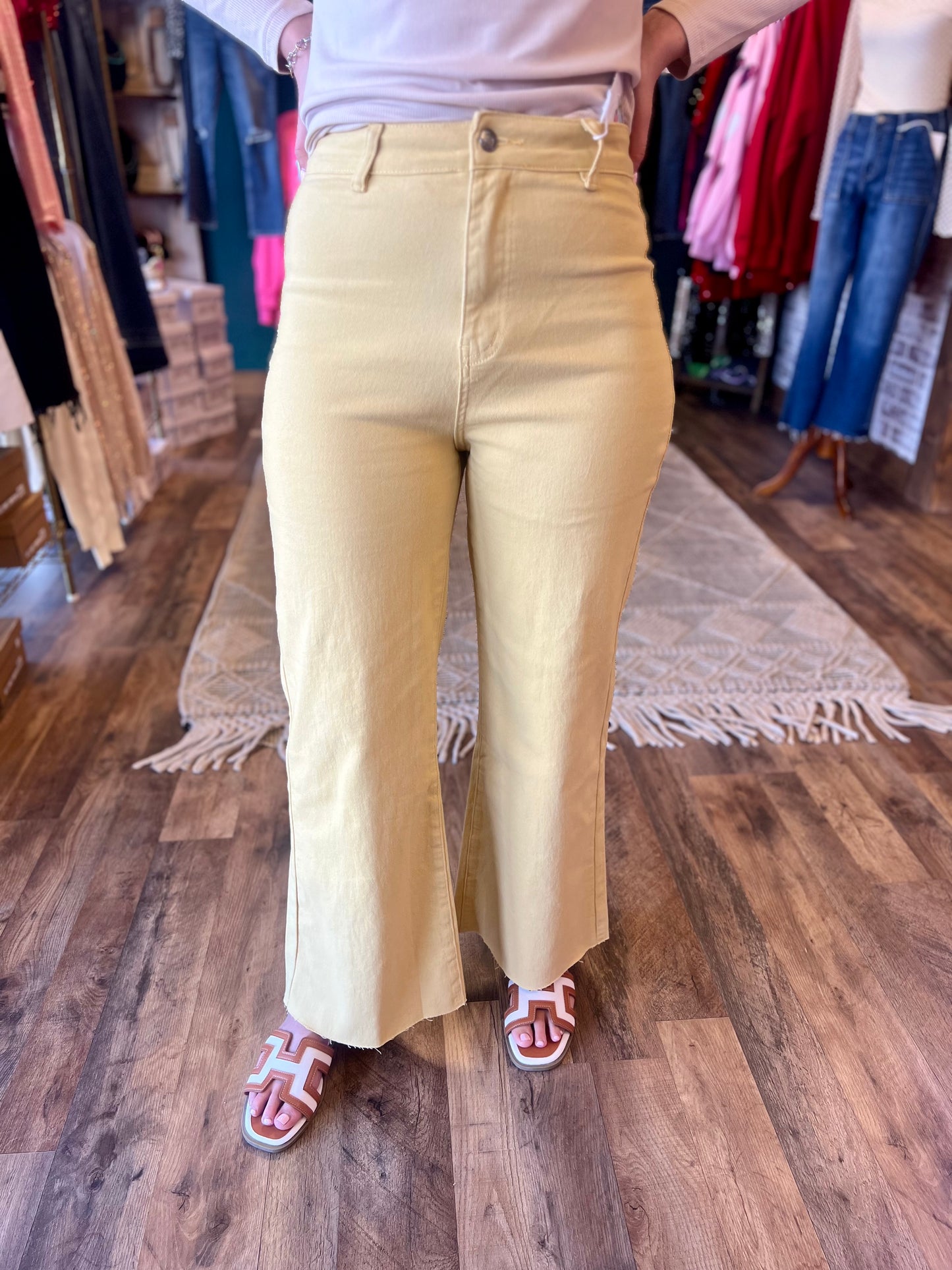 High Waisted Colored Crop