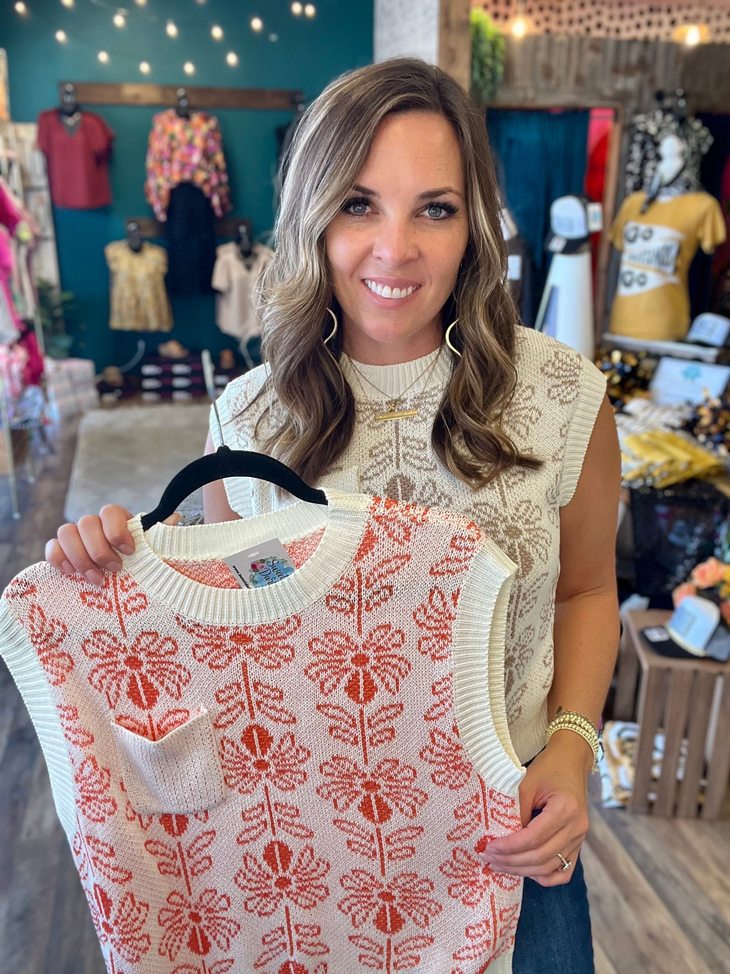 Floral Sleeveless Sweater Vest