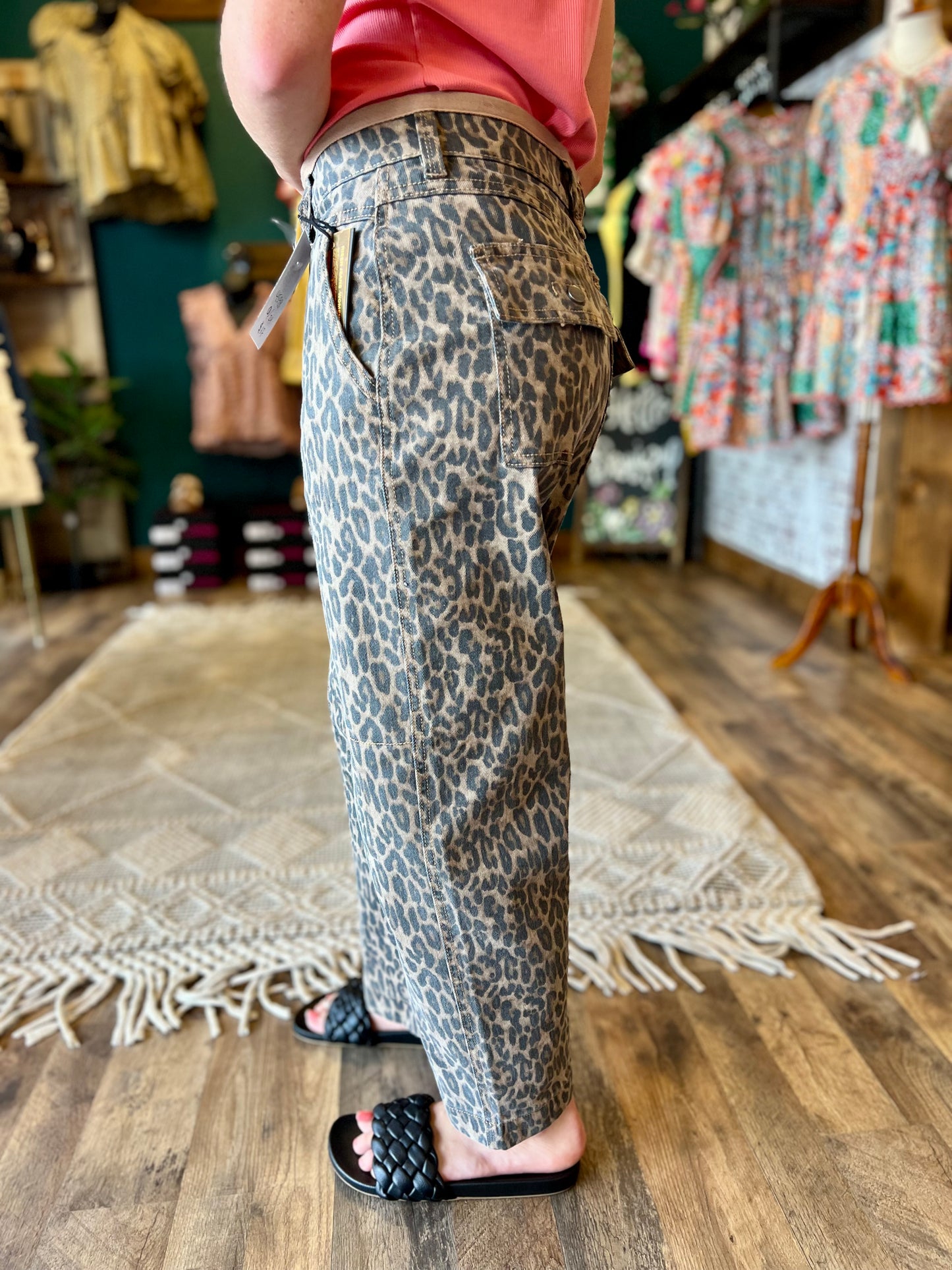 Leopard Mid Rise Relaxed Pant