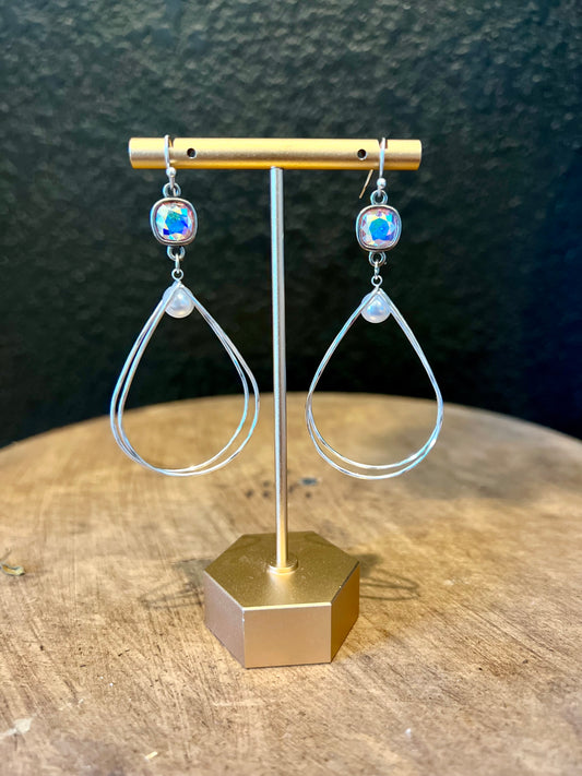 Double Teardrop Pearl Earring