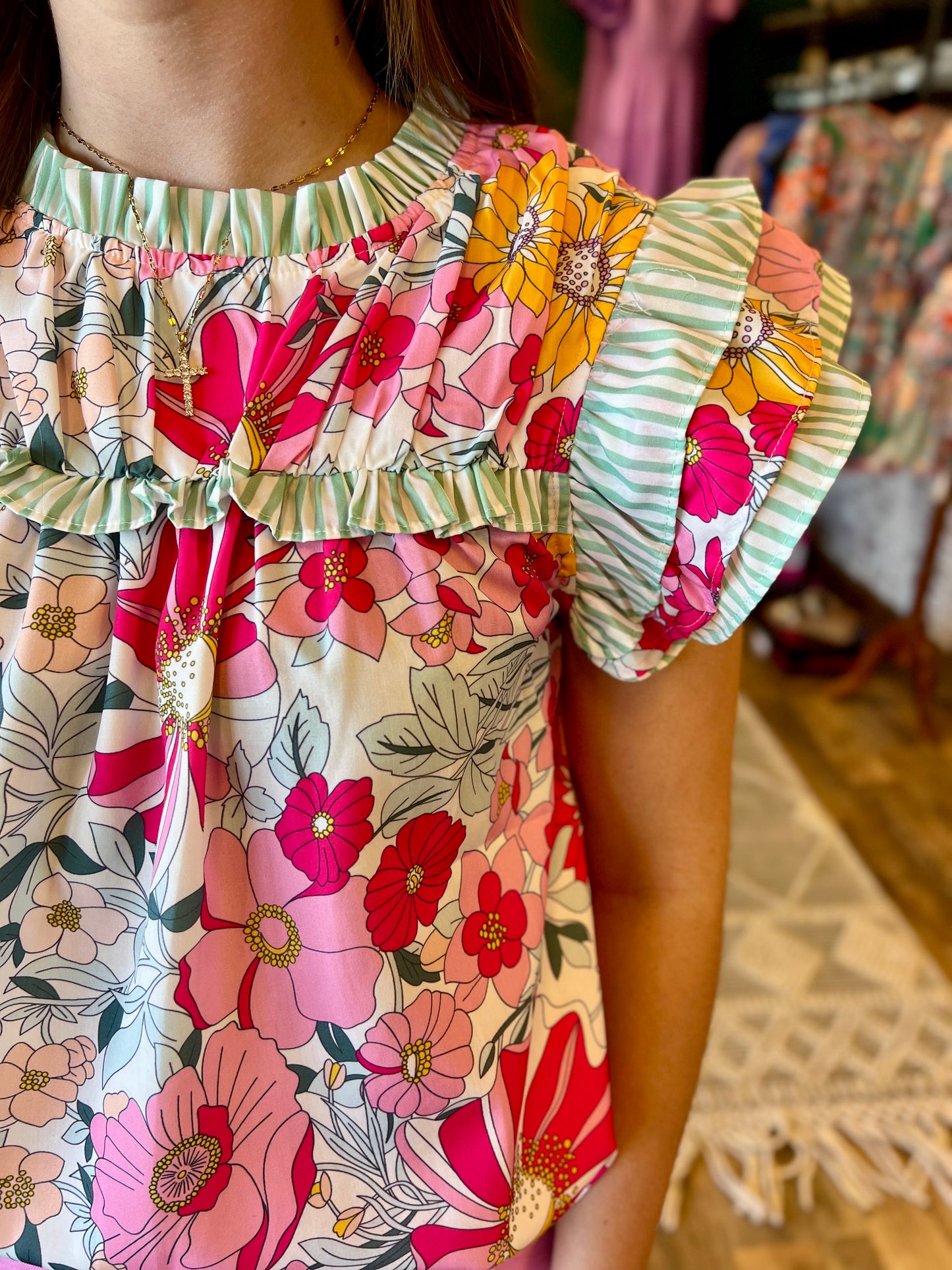 Floral Contrast Ruffle Top