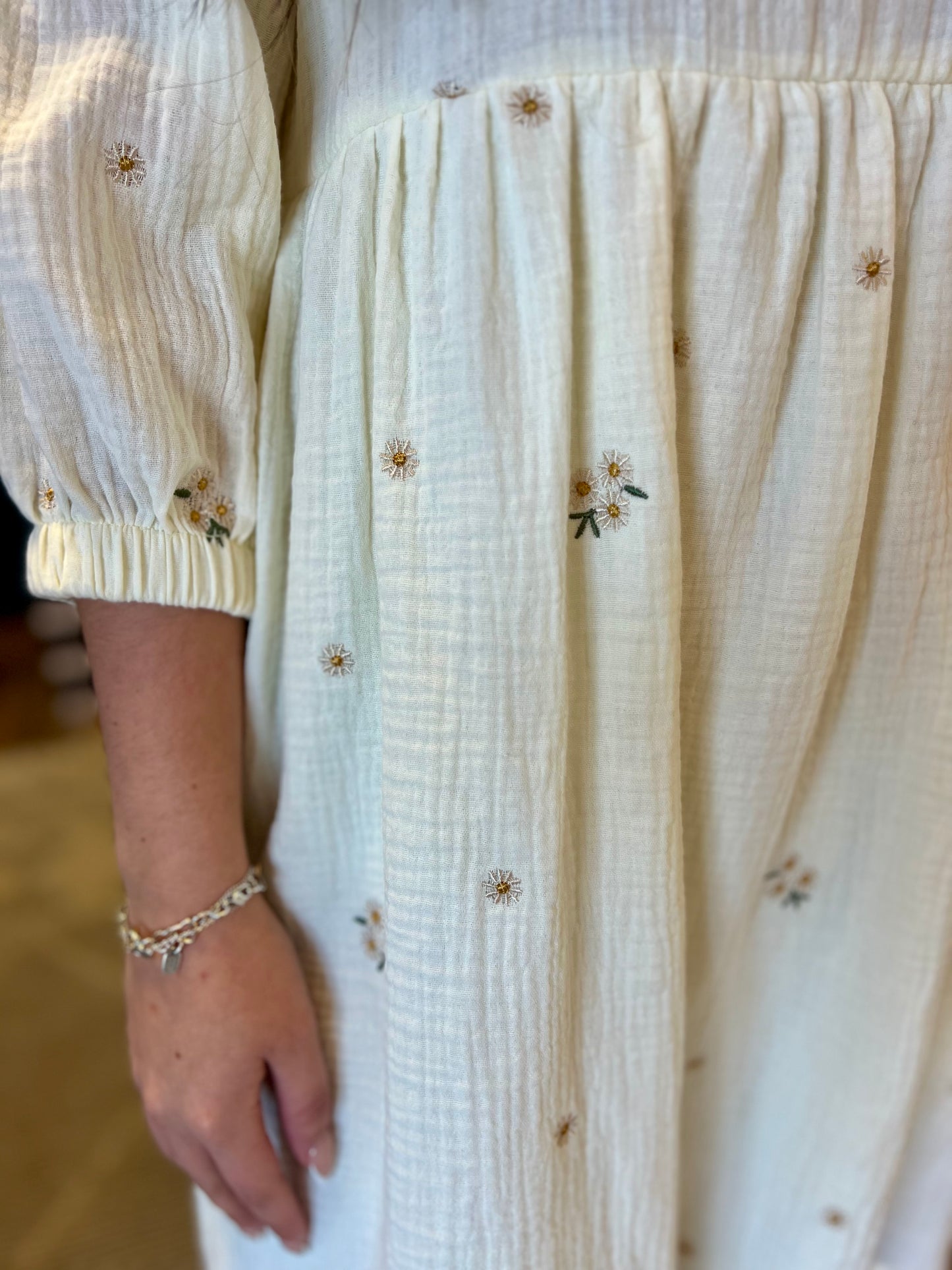 Cream Dainty Daisy Dress