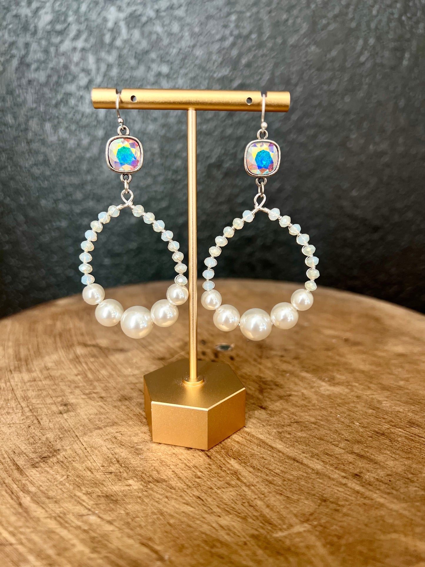Pearl Teardrop Earring