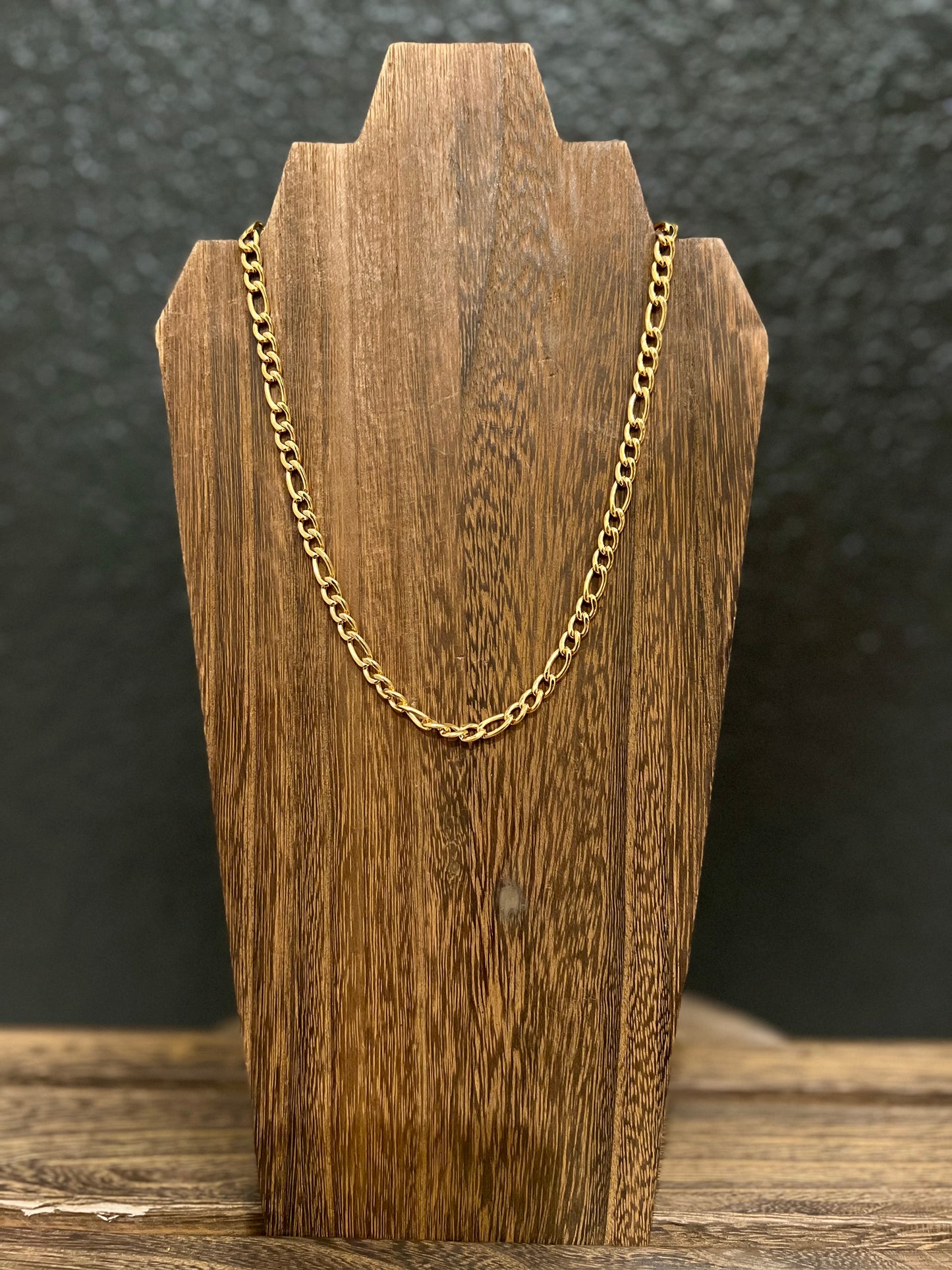 Claire Chain Necklace