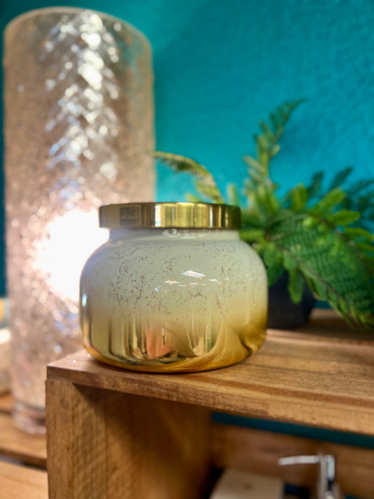 Volcano 19 oz Glimmer Candle