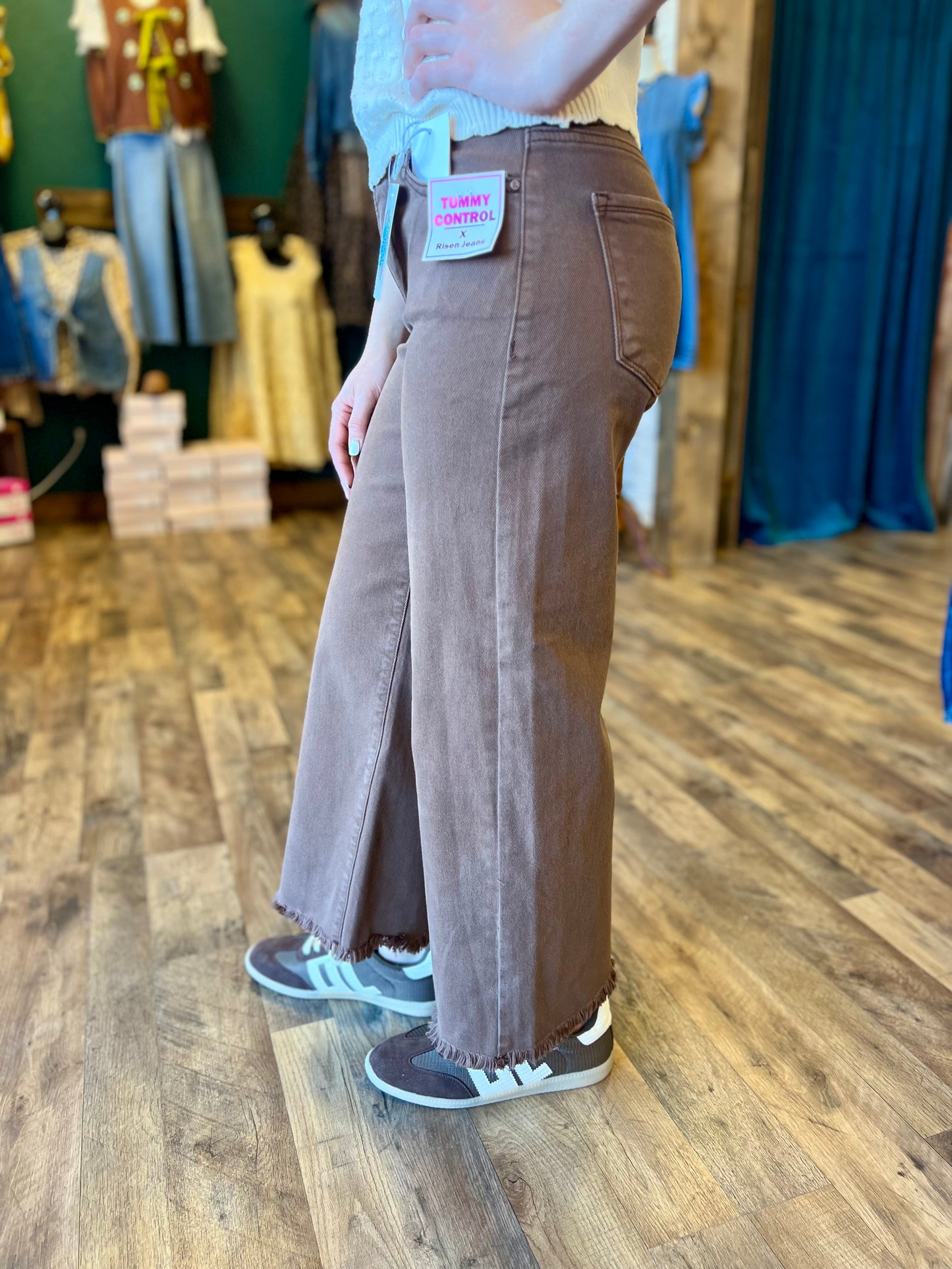 Risen Tummy Control Cocoa Crop Wide