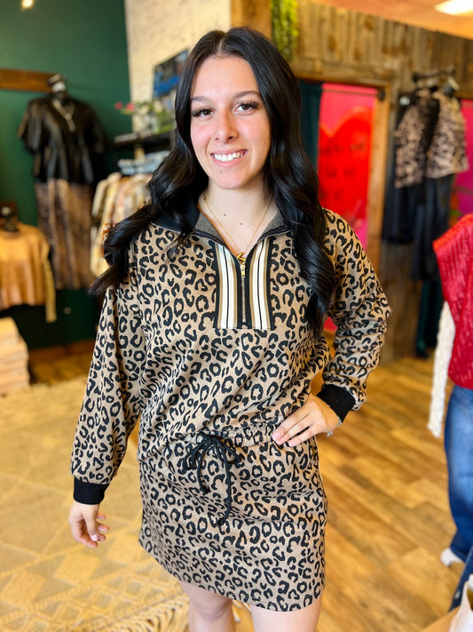 Leopard Athletic Quarter Zip Up