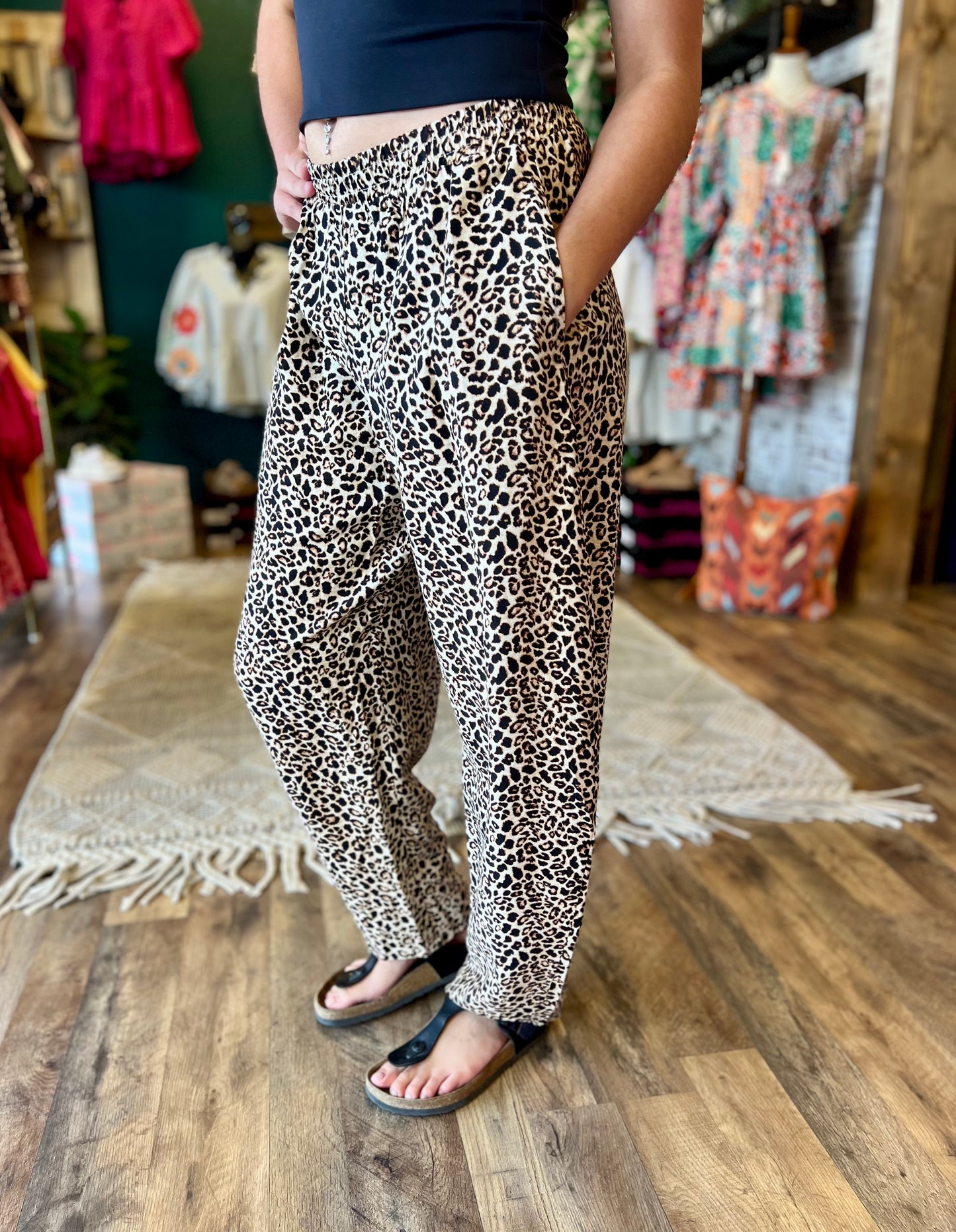 Leopard Elastic Waist Pant