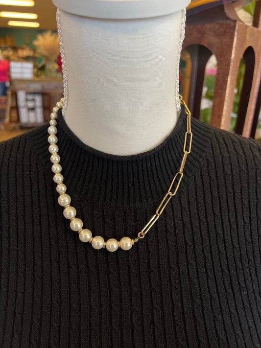 Pearl & Gold Paperclip Necklace