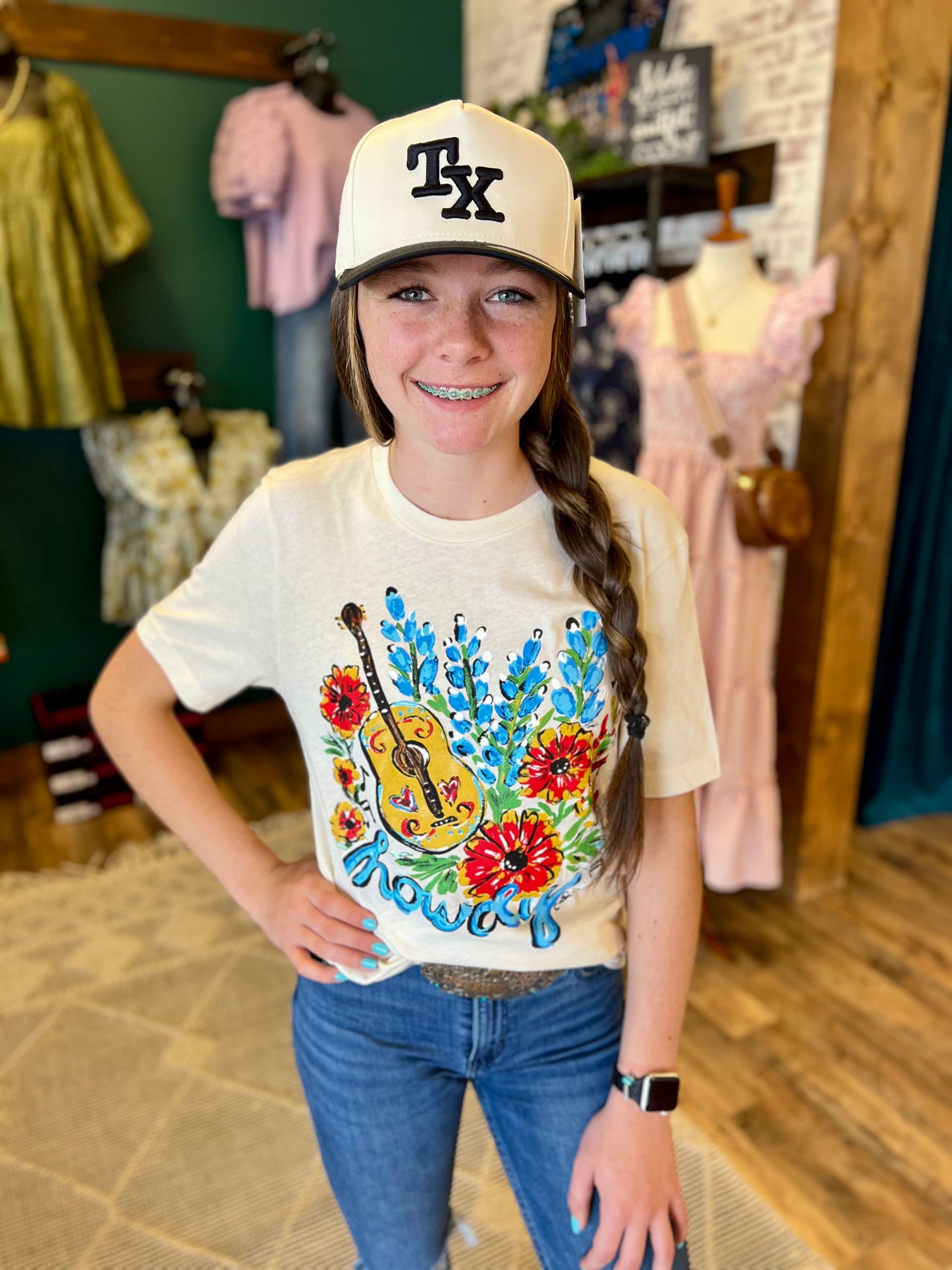 Bluebonnet Howdy Tee