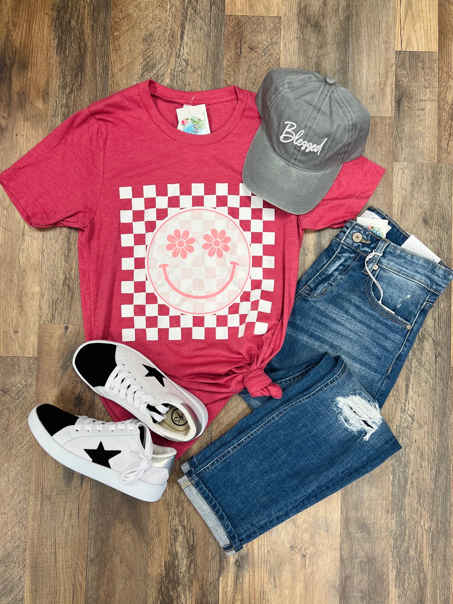 Daisy Smiley Tee