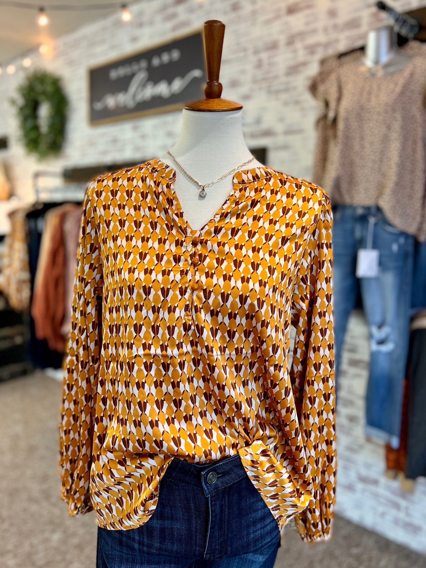 Acorn Silky Top