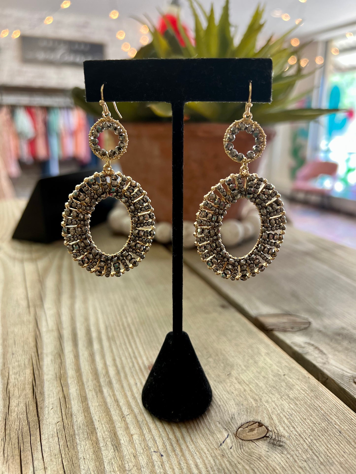 Oval Glitzy Dangle Earring