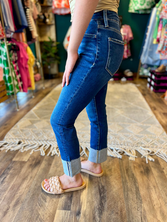 High Rise Slim Straight