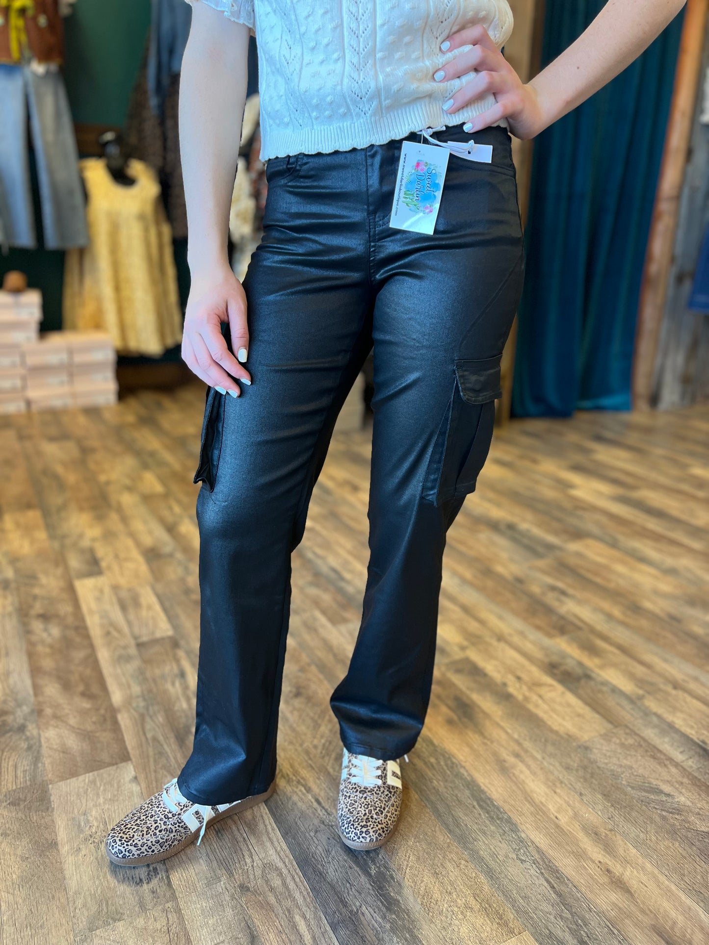 Vervet 90’s Black Coated Cargo Dad Jean