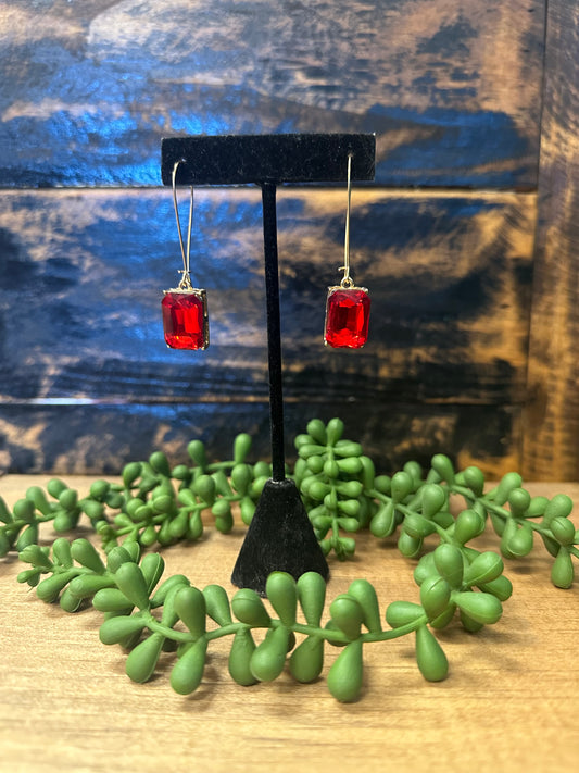 Red Stone Gold Kidney Wire Earring