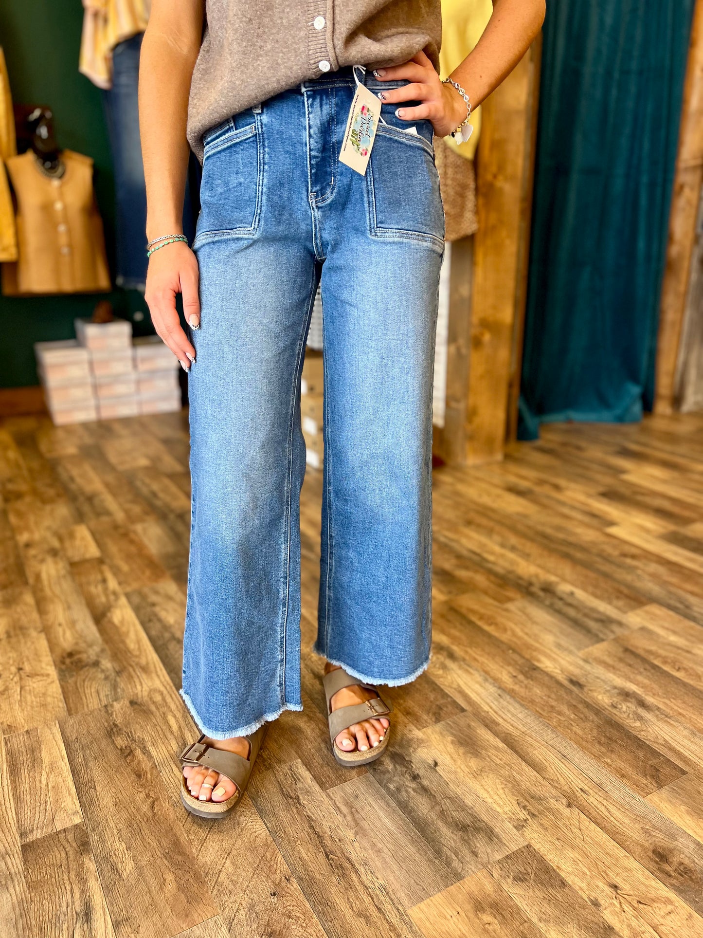 Lovervet High Ruse Wide Leg Jean