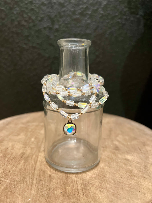 5 pc Iridescent & Gold Stretch Bracelets