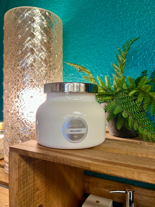 Volcano 19 oz White Candle