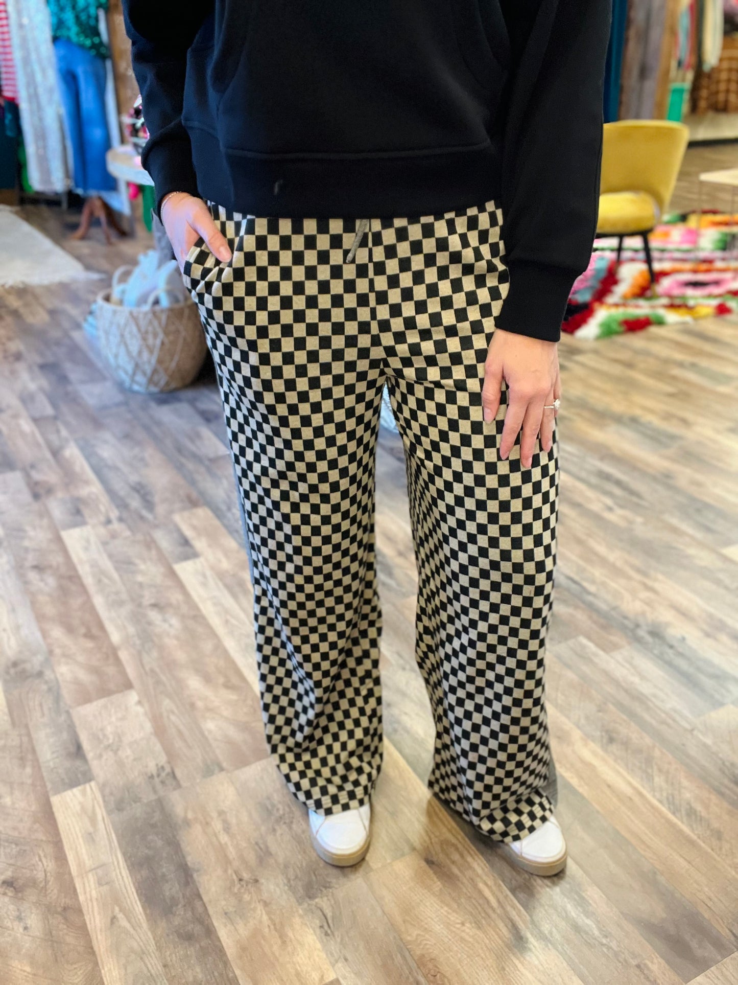 Checkered Wide Leg Pant