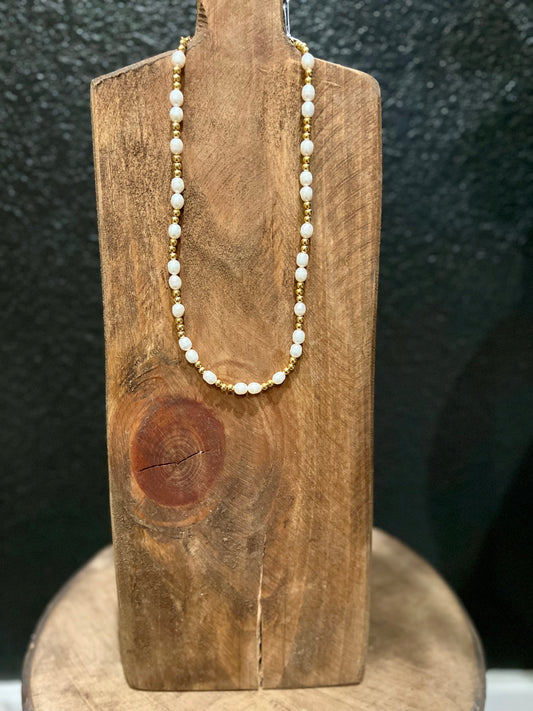 Gold & Pearl Necklace