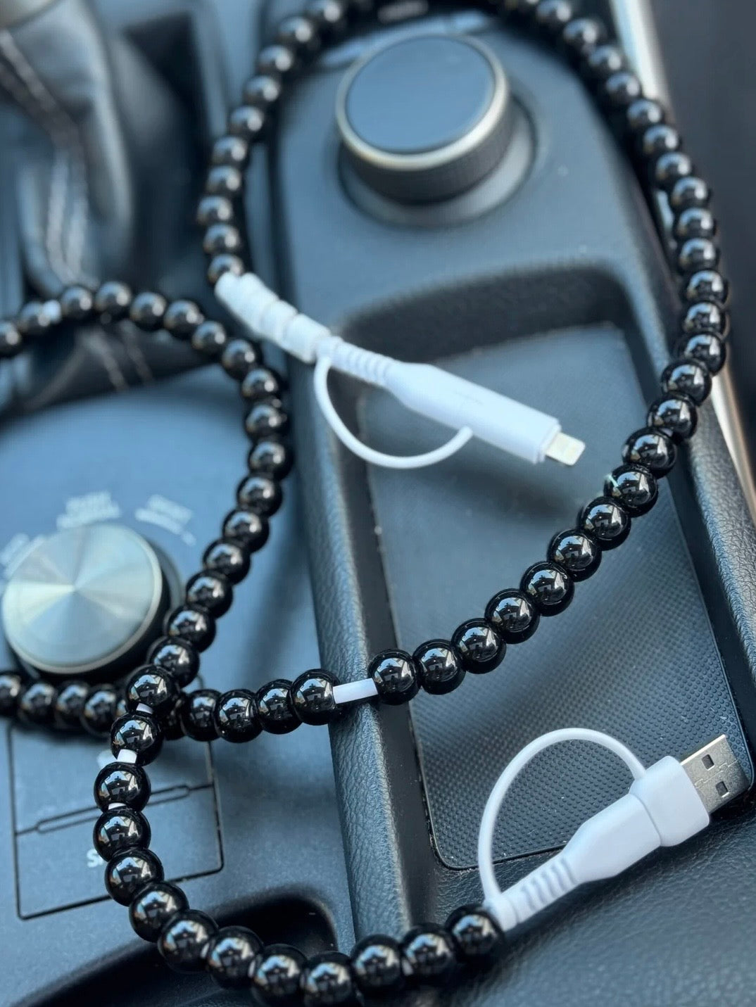 4 in 1 Beaded Chargers