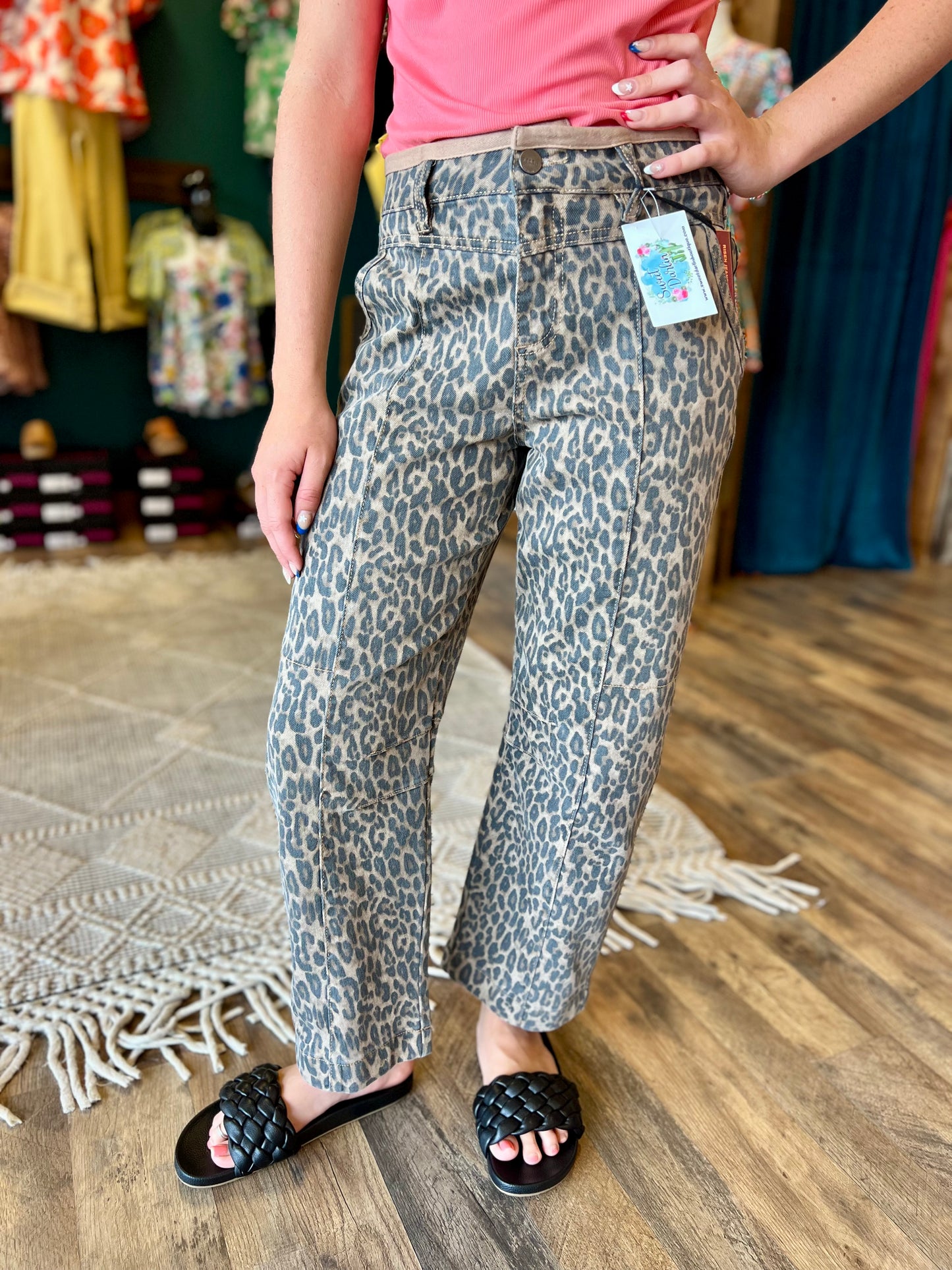 Leopard Mid Rise Relaxed Pant