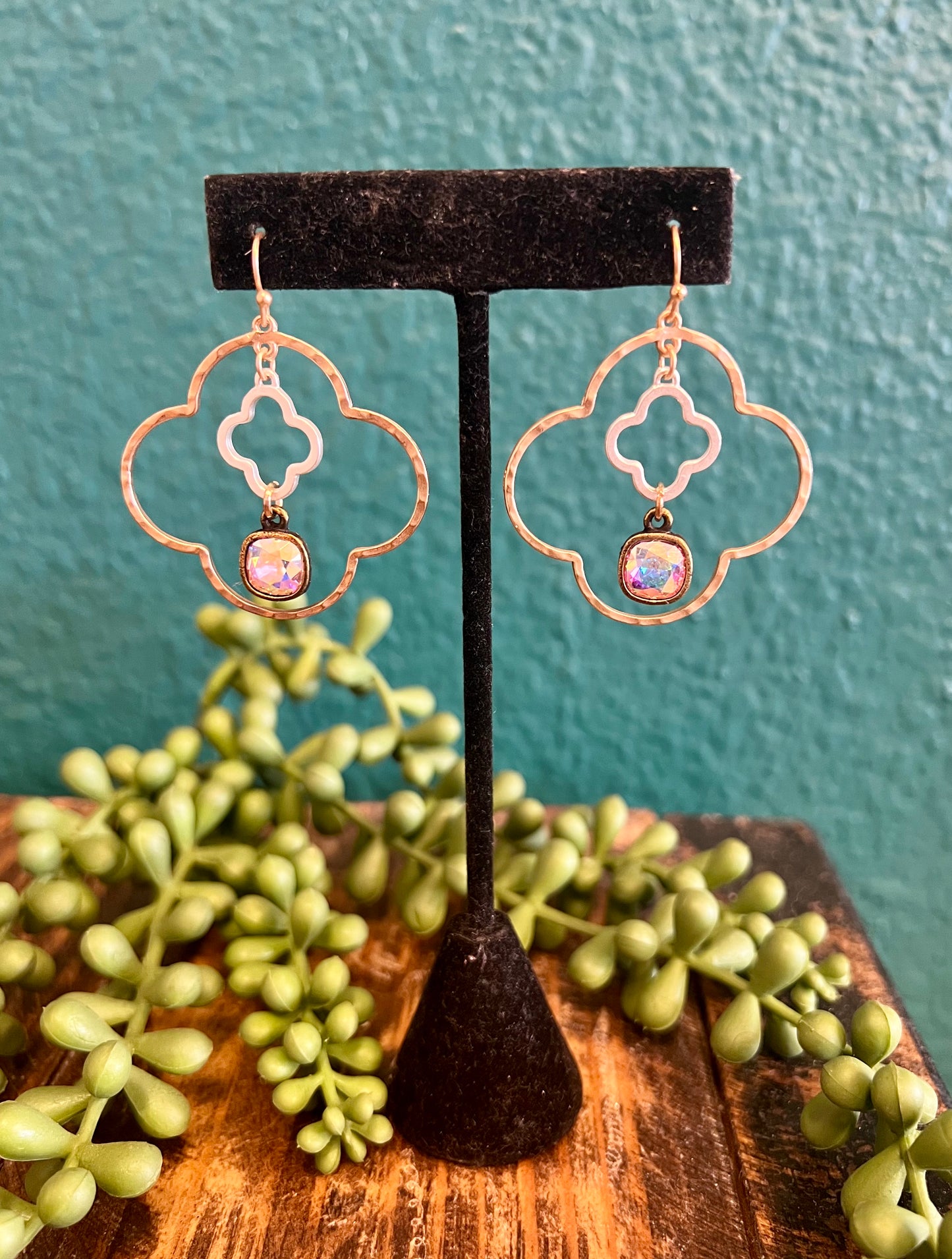Two Toned Clover Earring