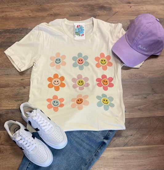 Smiley Daisy Tee