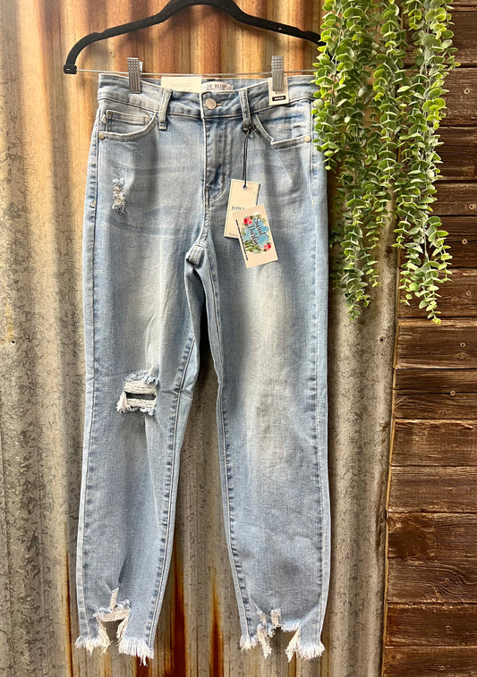 Judy Blue Light Wash Distress Jean